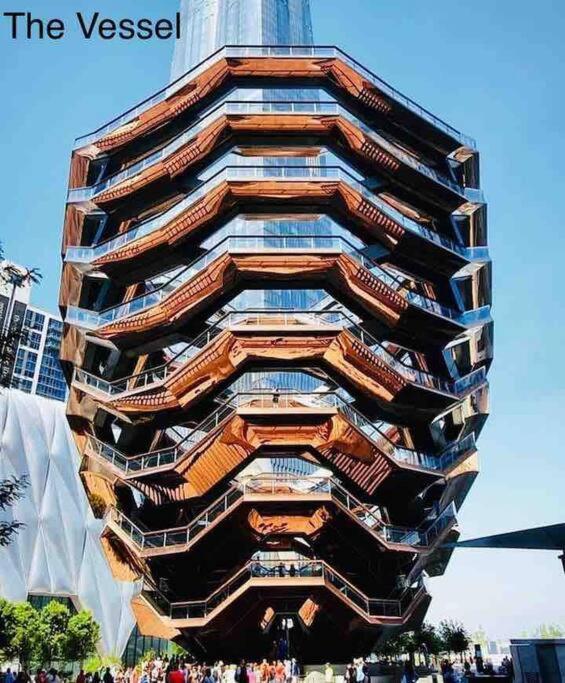 Modern Rental Brooklyn'S Hidden Gem New York City Exterior photo